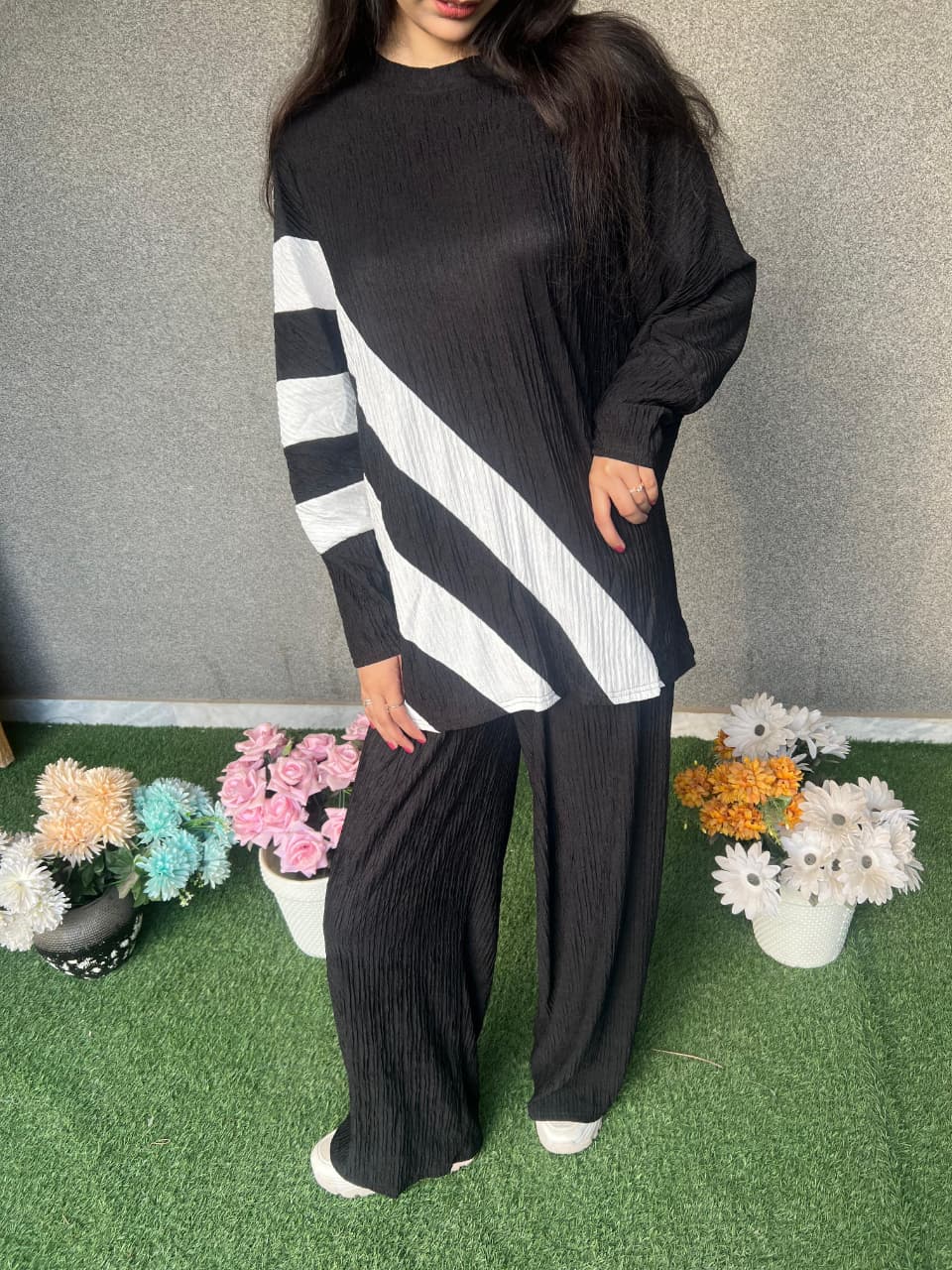 Black & White Diagonal Stripe Co-Ord Set – Premium Two Piece Women Outfit