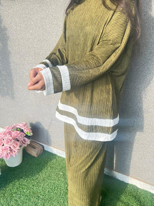 Elegant Olive Green Co-Ord Set for Women. zanvi fashion